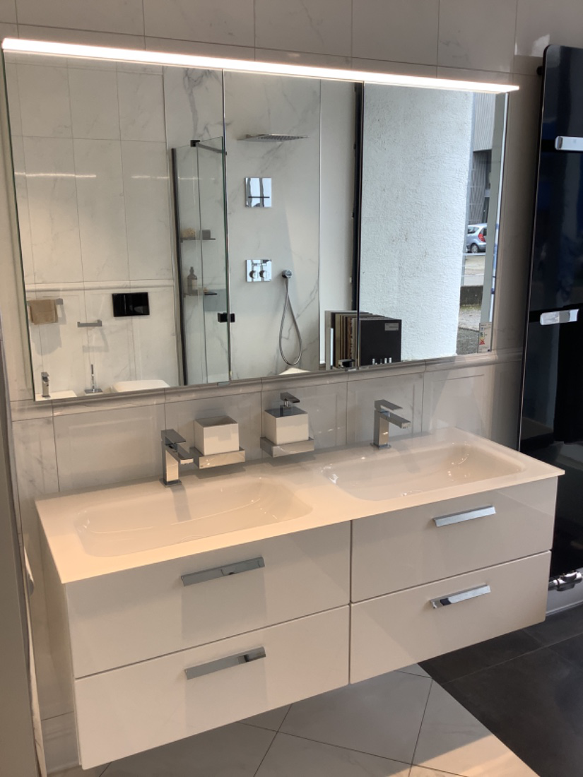 Bild von Koje 6 Badezimmer mit Renovierungslösung (Duschpaneel)
