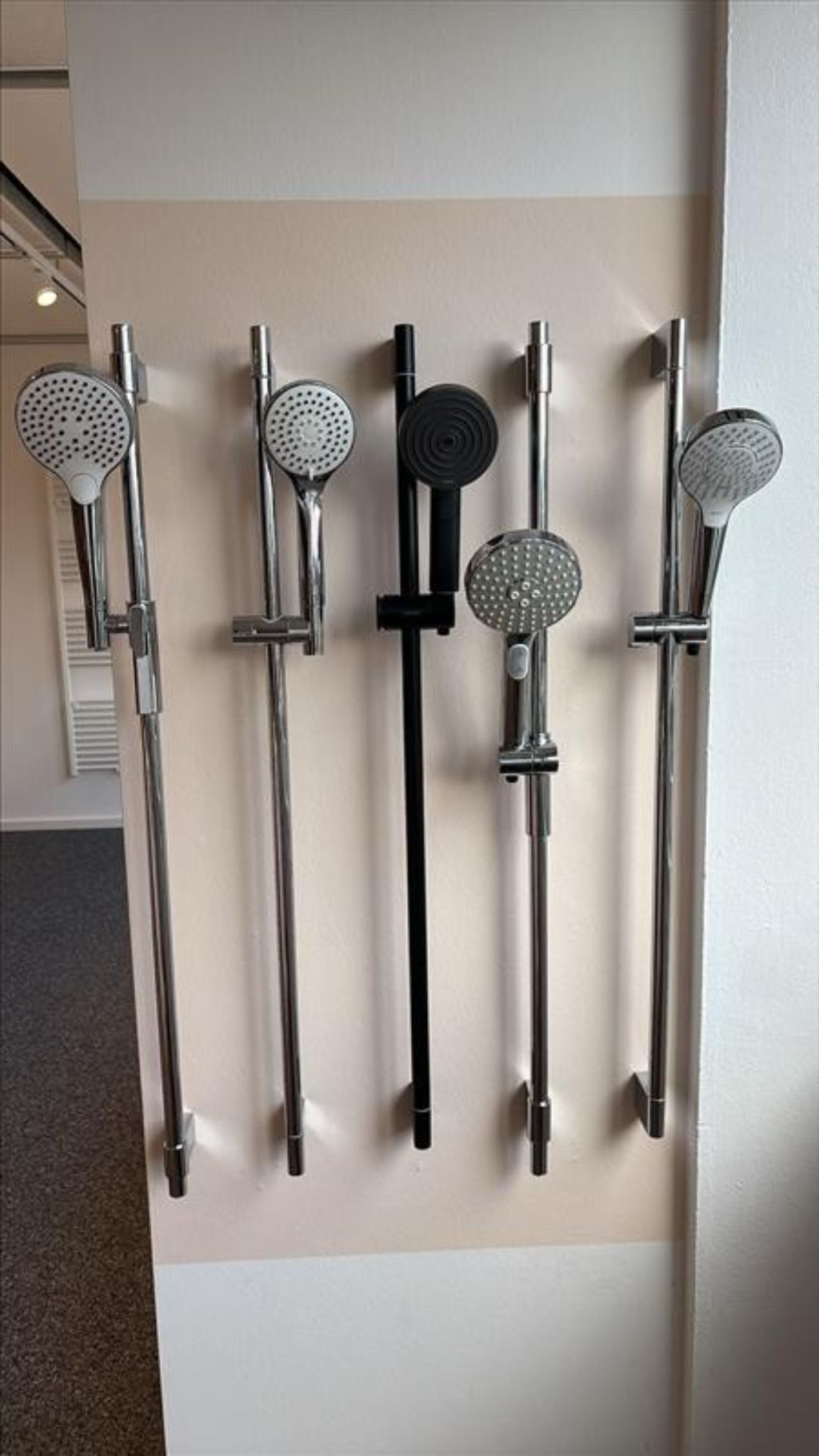 Bild von Koje Bad 38 Brausestangen