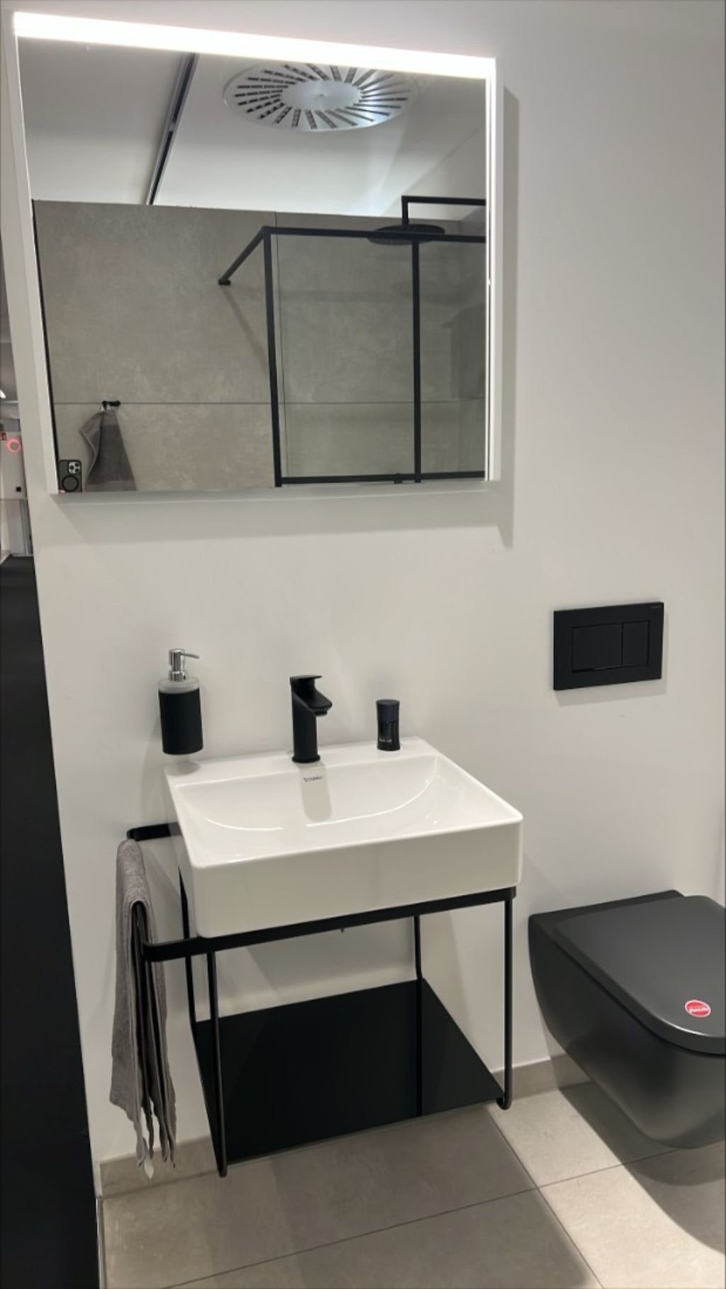 Bild von Koje 37 - Factory Style