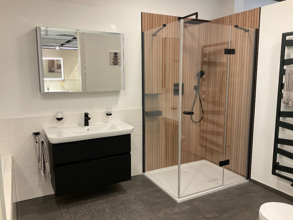 Bild von Koje Bad 12 - Pure Black & Wood 