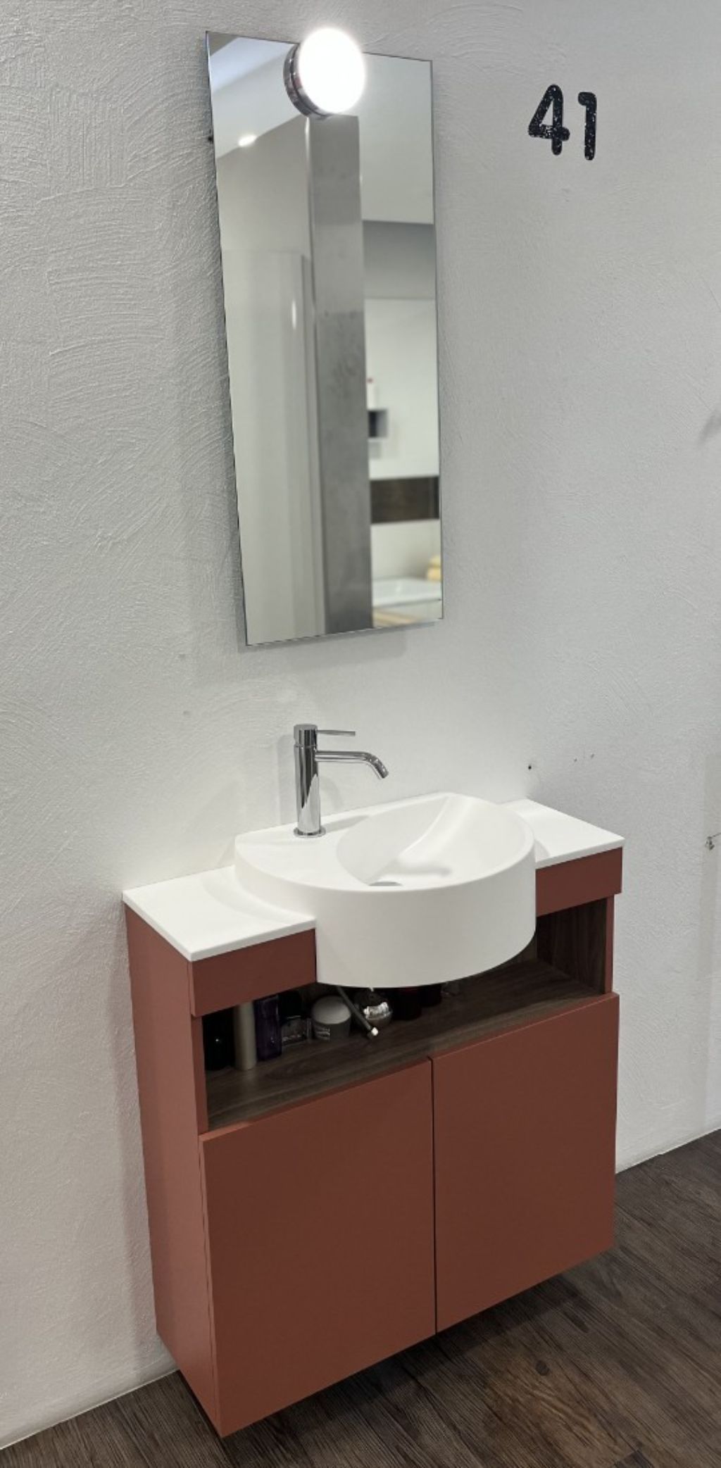 Bild von Koje 41 "Small solutions"